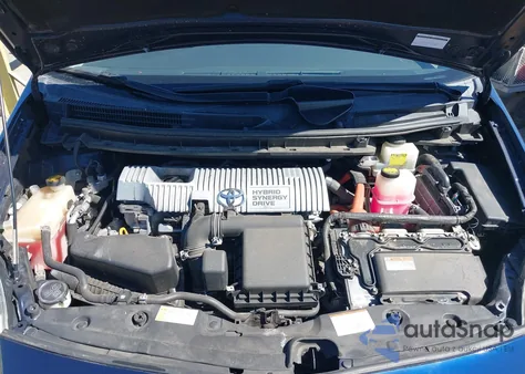 2015 Toyota Prius Two из США, поврежденный, VIN JTDKN3DUXF0475687